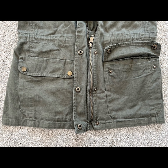Green Military Jacket from Francesca’s - Picture 6 of 10
